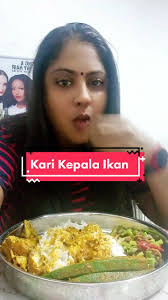 Today's Cooking For Dinner Kari Kepala Ikan with Long Beans is ready My  style .. 👩‍🍳🍽️ Dinner is Ready 😋 Jom makan 😋 #karikepalaikan  #fishcurry #fishheadcurry #fyp #genesenmaryanne #mystyle ...