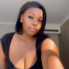 Carlington mubita (@Emiwolk)