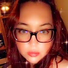 Tabitha Brandt's Instagram, Twitter & Facebook