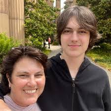 Amy Sloboda's Instagram, Twitter & Facebook