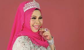 Hasmiza othman (pengasas vida beauty sdn bhd) usahawan yang dipilih oleh kami dalam tugasan 1 (b) ialah dato' dr. Anda Pasti Tak Percaya Inilah Wajah Datuk Seri Vida Ketika Zaman Muda Sebelum Popular 3 Gambar Iluminasi