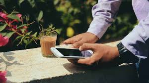 Which is the right service for you? Apple Maps Used 3x More Than Google Yelp Negative Reviews New Facebook Page Layout