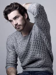 Well, we, as always, have got your back and in this blog post, we'll guide you through the best men's hairstyles for fall and winter 2018. Men S Hair