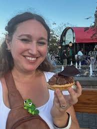 In Epcot now!!! Recommendations for quick service/carts in every country