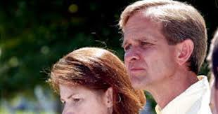 Smarts distance themselves from book