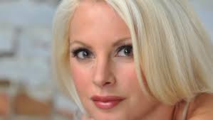 Bracelet helps you keep track of fitness goals