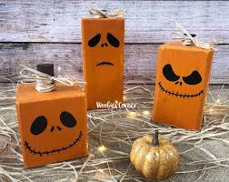 Wood Pumpkins Rustic Halloween Decor Pumpkin Decor Etsy Rustic Halloween Rustic Halloween Decor Fall Halloween Crafts