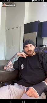 Tiktok bulge - video 5 - ThisVid.com