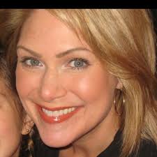 Stacey Putnam (@sbputt)