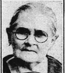 Josephine Ouellette's Instagram, Twitter & Facebook