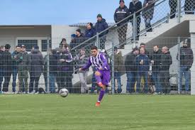 Tischlerei grömmer verlängert sponsoring bei der sv guntamatic ried! Austria Unterliegt Den Amateuren Der Sv Ried Auswarts Mit 2 0 Austria Salzburg