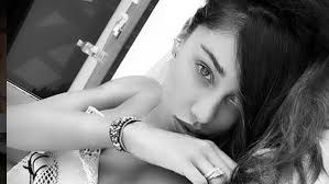 La modella argentina lo ha belen e antonino si sono conosciuti a giugno dello scorso anno: Belen A Cuore Aperto Un Fratellino Per Santiago Se Fosse Il Momento Giusto Sarei Gia Incinta