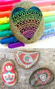 Seashell painting pebble painting pebble art stone painting color me beautiful beautiful rocks stone. 15 Inspiring Diy Painted Rock Ideas A Piece Of Rainbow