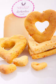 Du Hast Nach Kekse Mit Kase Gesucht Hundeblog Hunderosa Rezepte Fur Hundeleckerlis Diy Fur Hunde Hundee Hunde Kekse Rezept Rezept Fur Hundekekse Hundekekse