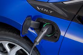 Insert the vehicle key of the new transmitter into the key lock cylinder on the outside of the driver door and turn the key counterclockwise to the unlock . Second Gen Chevy Volt Charger Handles Level 2 Speeds Gm Authority
