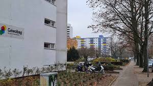 Derzeit wird keine wohnung in tegel angeboten, von diesen immobilien kann man keine wohnung vom eigentümer kaufen.zudem befindet sich tegel in der. Chronisch Kaputte Heizung Mieter In Tegel Sud Mussen Frieren Berliner Abendblatt