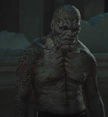 On their first mission, croc and the squad embark on a mission to bring back a cosmic item from a russian undersea prison, which turns out be a portal to the phantom zone. Killer Croc Dc Extended Universe Schurken Wiki Fandom