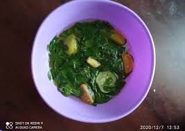 Kepala dinas pertanian, pangan, kelautan dan perikanan kabupaten bantul yus warseno juga menuturkan bahwa bawang merah glowing ini lebih orisinil. Resep Mudah Sayur Bening Kelor Timun Dan Tomat Anti Gagal Resep Sayur Reo