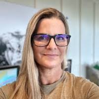 Wendy Cornwell's Instagram, Twitter & Facebook