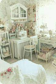 Pin By Nancy Thomas On Starocie Antigue Meble Gadzety Srebro Shabby Chic Crafts Shabby Chic Craft Room Shabby Chic Decor