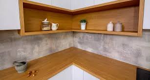 Sur le côté, il y a un mur, et de l'autre je positionne un d'accord avec stf_frmu. La Fixation D Un Plan De Travail En Bois Suprgreen