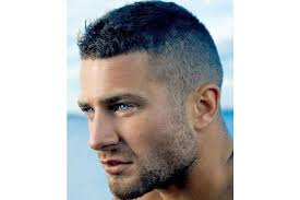 Coupe homme court mche longue avec dgrad tendance capillaire printemps t coupe homme court zoom sur les tendances capillaires du printempst with coiffure homme court. Coupe Courte Homme 10 Coupes De Cheveux Courtes Pour Hommes