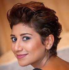 Ladies looking for interesting short brown hairstyles for thin hair should look no further than this sassy cut. 35 Trendiest Short Brown Hairstyles And Haircuts To Try