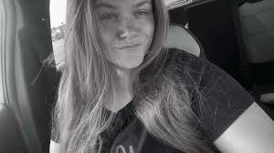 I'm 8 weeks pregnant It's hard for me to eat I only can eat at night  anything I drink eat won't stay down after 5 mins I'm throwing up to the  point