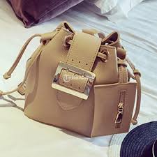 Solnya berbentuk tebal dan empuk, sehingga nggak akan bagian atas sandal ini lebar, sehingga menutup sebagian besar kakimu. Tas Ransel Wanita Import Korea Style Terbaru Murah Selempang Kulit Pu Di Batam Tribunjualbeli Com
