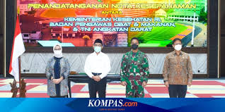 Check spelling or type a new query. Https Netral News En Reveal The Key To Home Happiness With Donna Agnesia Darius Mutual Love For News Html 2021 04 20t05 58 39z Https Assets Pikiran Rakyat Com Crop 0x92 1080x856 750x500 Photo 2021 02 15 3529263971 Jpg Https Netral News En