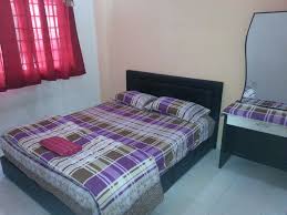 Homestay ini terdapat dalam 2 aras iaitu aras bawah dan aras 1. Homestay Melaka Mitc 2 Teres Setingkat Taman Tasik Utama Ayer Keroh Melaka Homestay Melaka Ayer Keroh