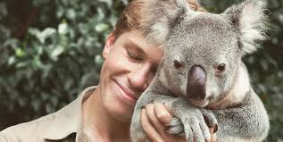 And robert 'bob' irwin was doing just that again on friday when he showed off his photography skills on channel ten's the living room. Steve Irwin S Son Robert Looks Exactly Like Him In This New Photo