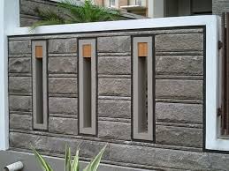 Perubahan tren hunian minimalis dari masa ke masa semakin cepat, begitu pula motif batu alam untuk tiang teras rumah yang semakin banyak digunakan sampai akhirnya menjadi konsep favorit masyarakat umum. 16 Pilihan Jenis Batu Alam Dinding Paling Banyak Dicari Jual Batu Alam