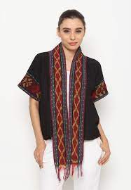 Beli produk setelan blazer wanita berkualitas dengan harga murah dari berbagai pelapak di indonesia. Bolero Lengan Pendek Yang Terbuat Dari Bahan Batik Dobi Asli Dengan Motif Tenun Bolero Ini Juga Di Kombinasi Dengan Model Pakaian Model Baju Wanita Desain Blus