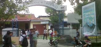 Karate smkn 1 percut sei tuan. Oknum Mahasiswa Unimed Perusak Fasilitas Smkn 1 Percut Dicari