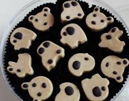 Gambar coklat karakter hello kitty. Pin Di 0852 5732 5545 Jual Cemilan Coklat
