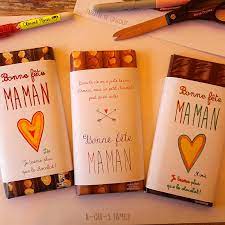 Faites des découvertes de produits originaux et d'entreprises locales, tout en sauvant du temps de magasinage. Cadeau Fete Des Meres Personnaliser Une Tablette De Chocolat