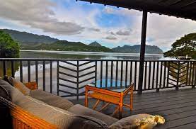 Paradise Bay Resort In Kaneohe Hawaii B B Rental Paradise Bay Kaneohe Lanai Patio