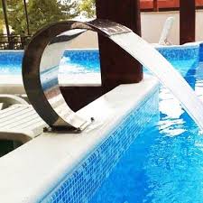 Cascades Fontaines Et Canons A Eau Pour Piscine Tarifs Et Promos