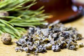 Lungau Zirben Heimische Harze Rauchern Pechsalben Zirben Pechsalbe Marmelade Kochen