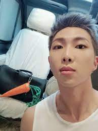 Namjoon walked into his cramped studio and found a person who was decidedly a lot smaller and prettier than any of his members curled up on the couch, fast asleep. ë°©íƒ„ì†Œë…„ë‹¨ On Twitter I Got A Carrot