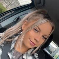 Lucy Sacco's Instagram, Twitter & Facebook