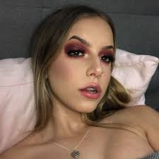 Who are recommended body works and saddle fitters in Swan Valley area?