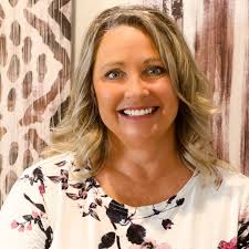 Real Estate Agents near Peralta Trail Elementary School