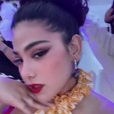 Mujeres Leyenda en alto! 🌺✨ Qué noche tan vibrante vivimos el pasado  sábado 3 de mayo en el Royalton Splash Rivera Maya, ¡y todo gracias al  talento deslumbrante de nuestras guerreras polinesias