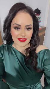 Candice Vazquez's Instagram, Twitter & Facebook