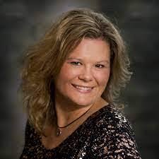 Jeannie Helton's Instagram, Twitter & Facebook