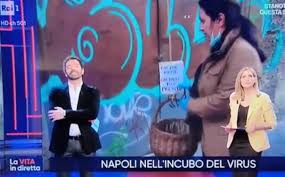 Ecco cosa è successo poco prima della diretta della trasmissione di rai uno. Su Raiuno La Vita In Diretta Sguaina La Telecamera Per Dare La Caccia Ai Poveri Di Napoli Dei Panari Solidali La Domenica Settimanale