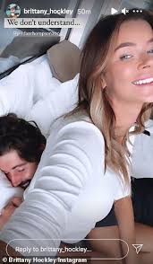 Brittany hockley and jordan thompsan may have only debuted their relationship on instagram a few days ago but it seems things are moving fast for the pair. The Bachelor S Brittany Hockley Is Reunited With Her Tennis Star Boyfriend Jordan Thompson In Spain Aktuelle Boulevard Nachrichten Und Fotogalerien Zu Stars Sternchen