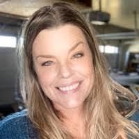 Tabatha Owens's Instagram, Twitter & Facebook